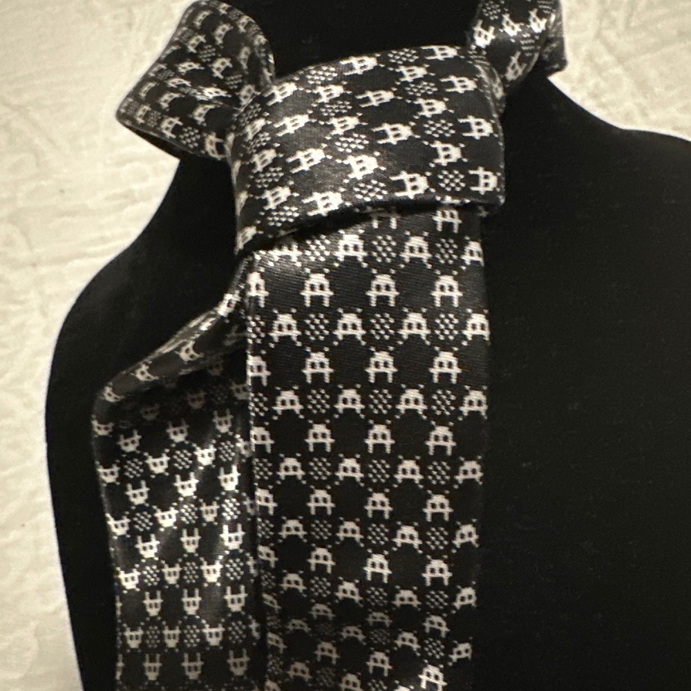 BLACK TIE GEEK skinny tie- space Invaders /Mac Man Design